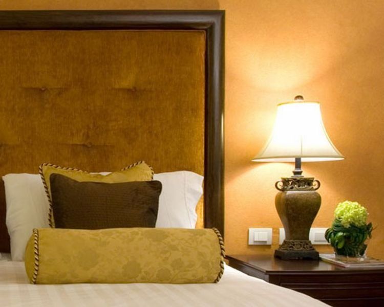 Hotel Celeste Makati Макати Экстерьер фото